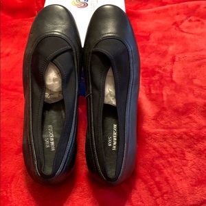 Ros Hommerson slip in shoes.